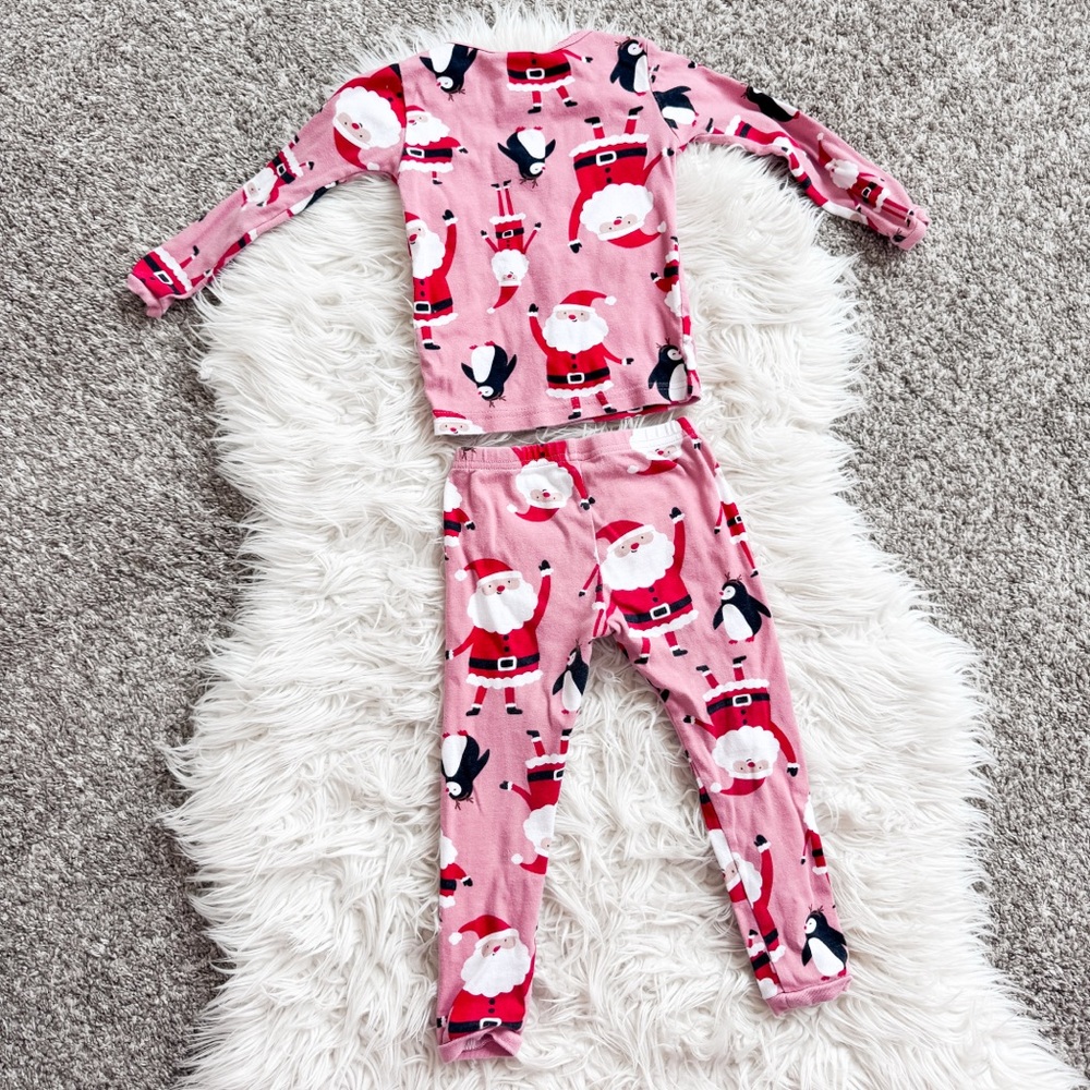 Carter’s Christmas Pajama Set Santa Penguin Long Sleeve Kids Size 3T